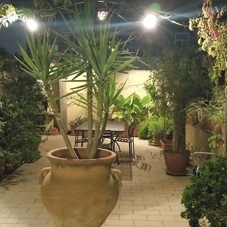 נאפולי Mediterranean Roof מראה חיצוני תמונה