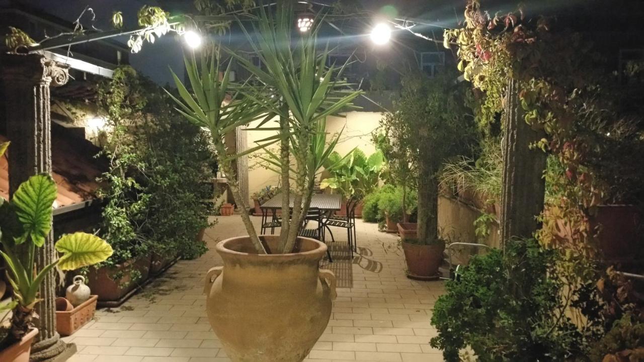 נאפולי Mediterranean Roof מראה חיצוני תמונה